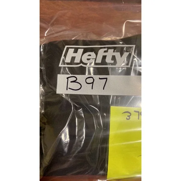 Wild Fable Black High Rise 11'' Inseam Denim Shorts - Picture 6 of 6